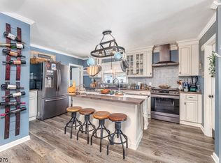 149 Ackerman Ave, Clifton, NJ 07011