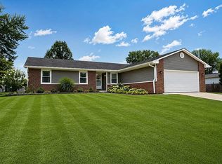 4727 N Riverside Dr, Columbus, IN 47203