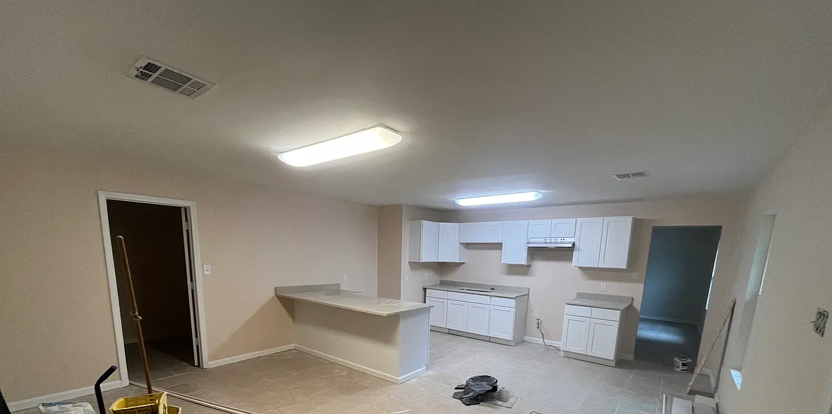 Building Photo - 104 Blue Rose Dr
