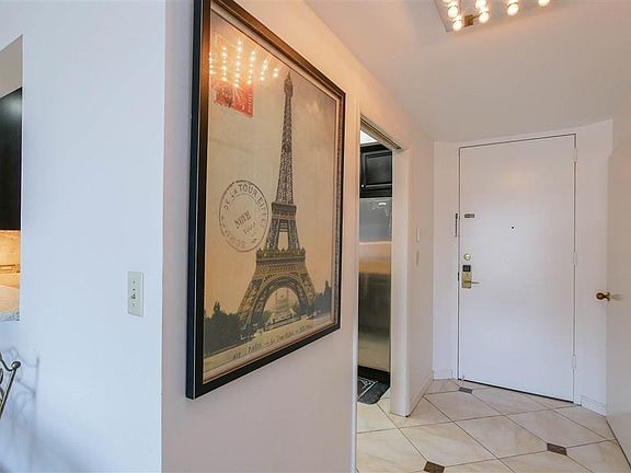 5th image of 3101 Boardwalk #1-1703-B