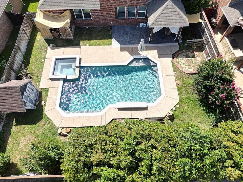 1st image of 15461 Landing Creek Ln