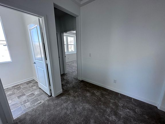 5th image of 3641 Basanite Ave