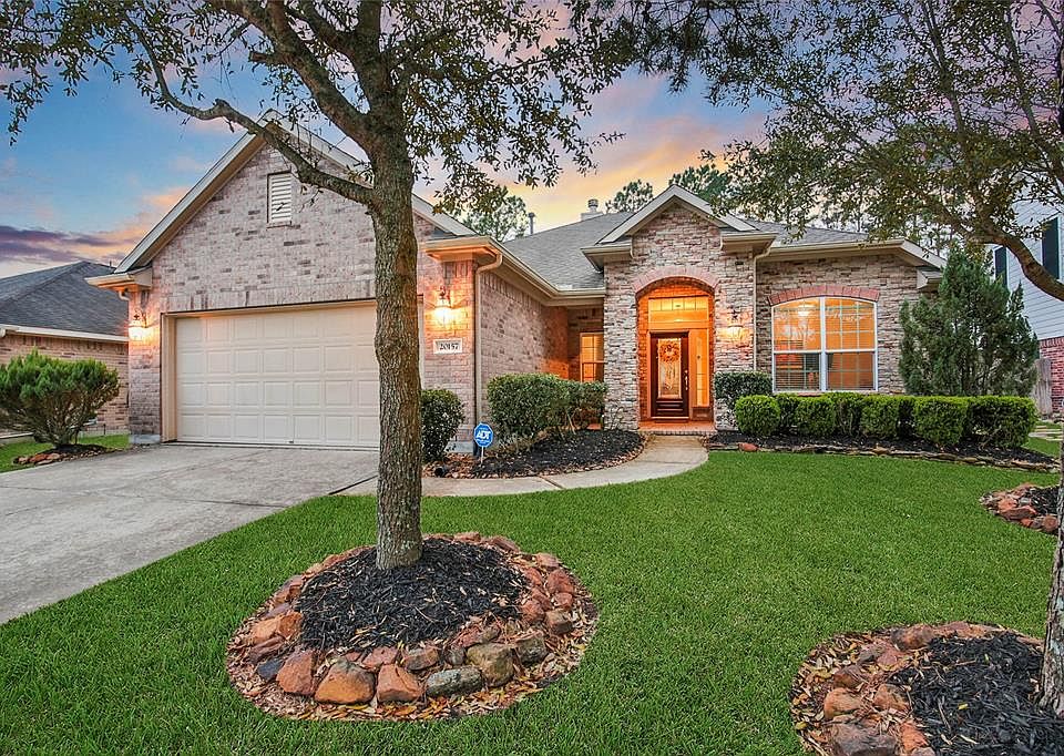 1st image of 20157 Southwood Oaks Dr