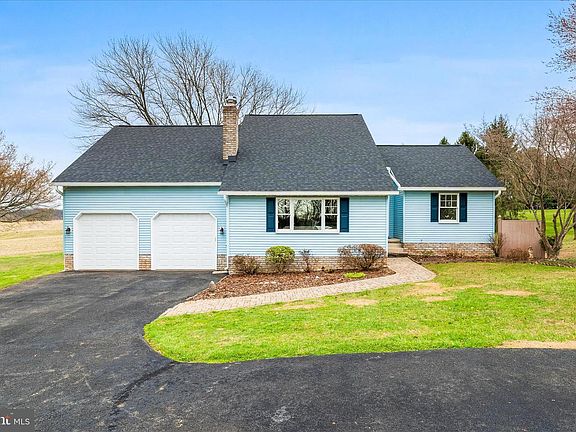 3rd image of 1603 Richardson Rd