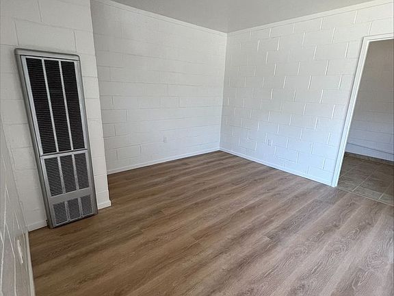 3rd image of 3624 T St APT 3