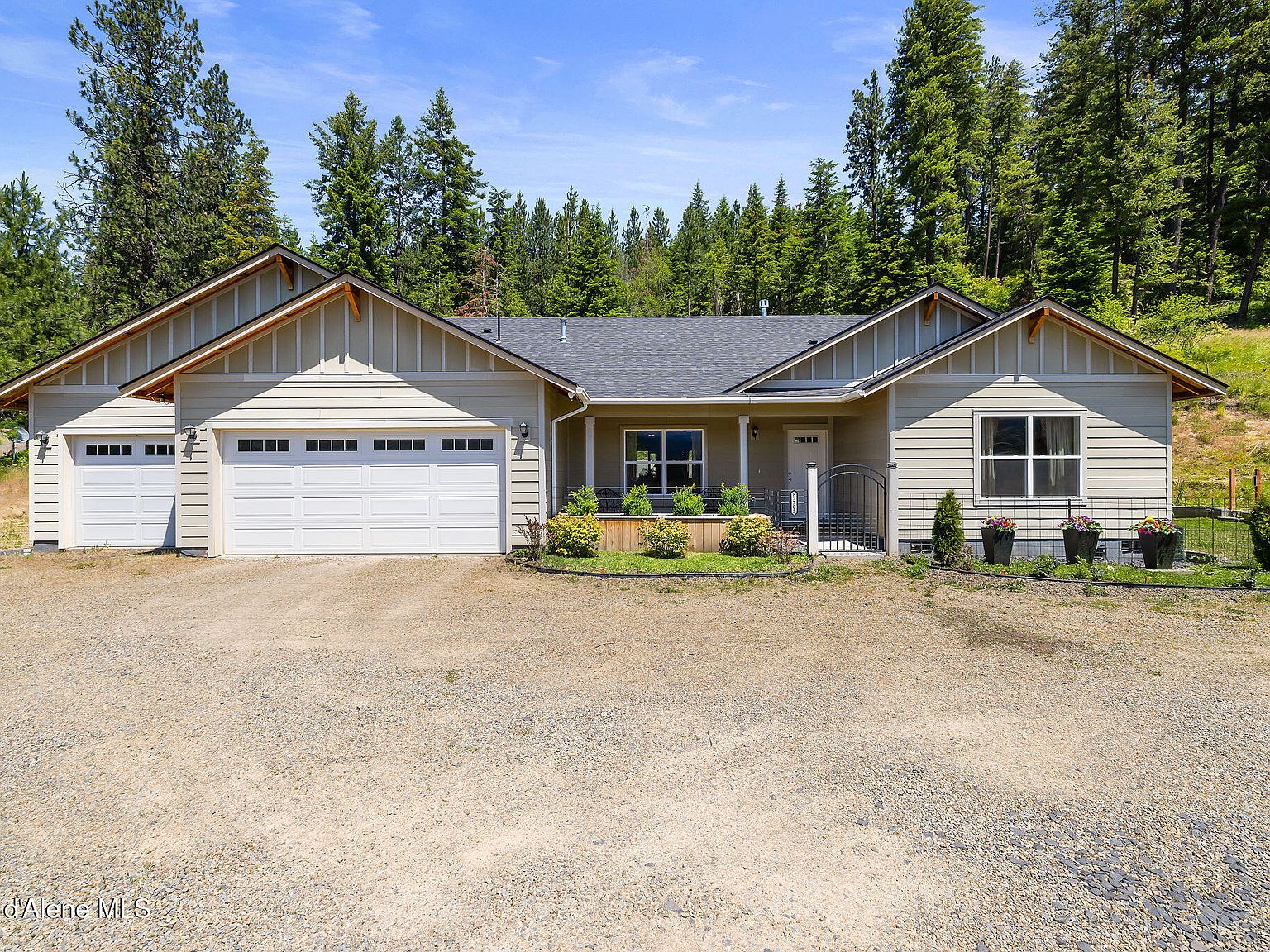 87705 Highway 3 N, Saint Maries, ID 83861 | MLS #26-176 | Zillow