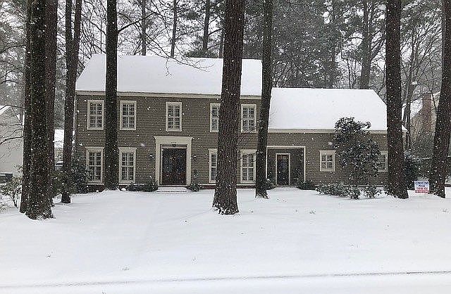 1st image of 2208 Wickersham Ln