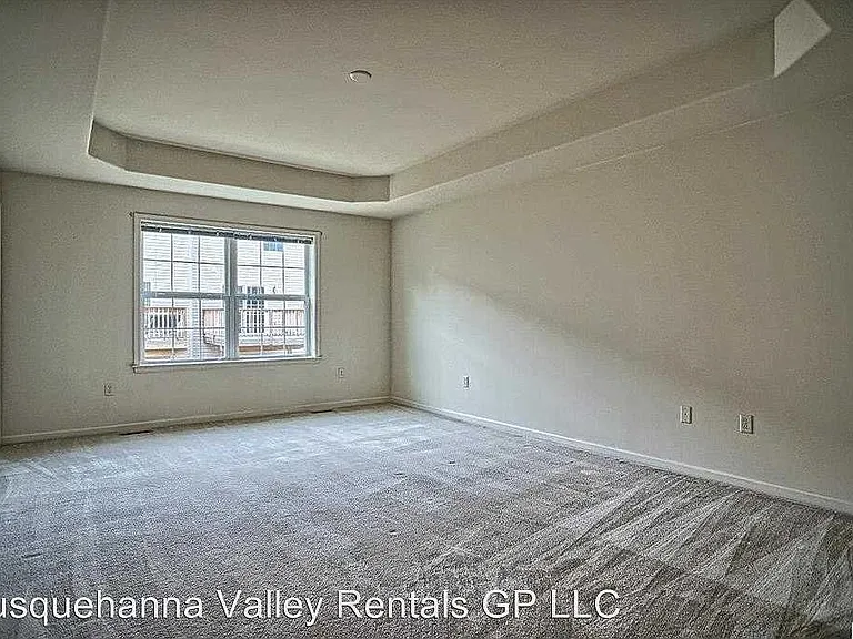 16 Dougherty Dr — Photo 4