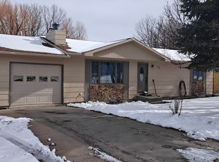 16 Independence Dr, Gillette, WY 82716