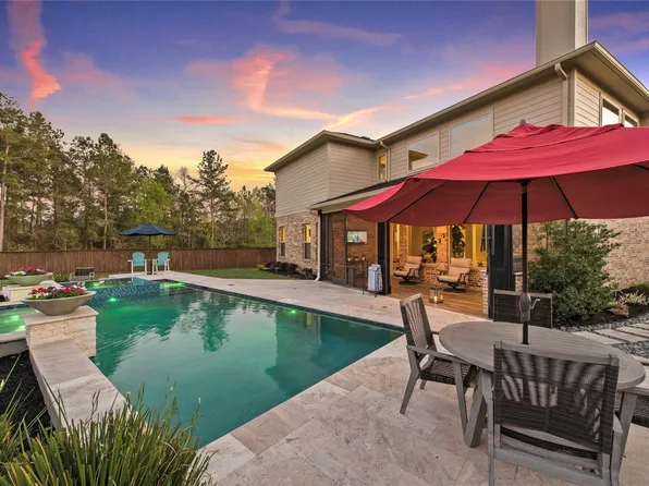 183 Wade Pointe Dr, Montgomery, TX 77316