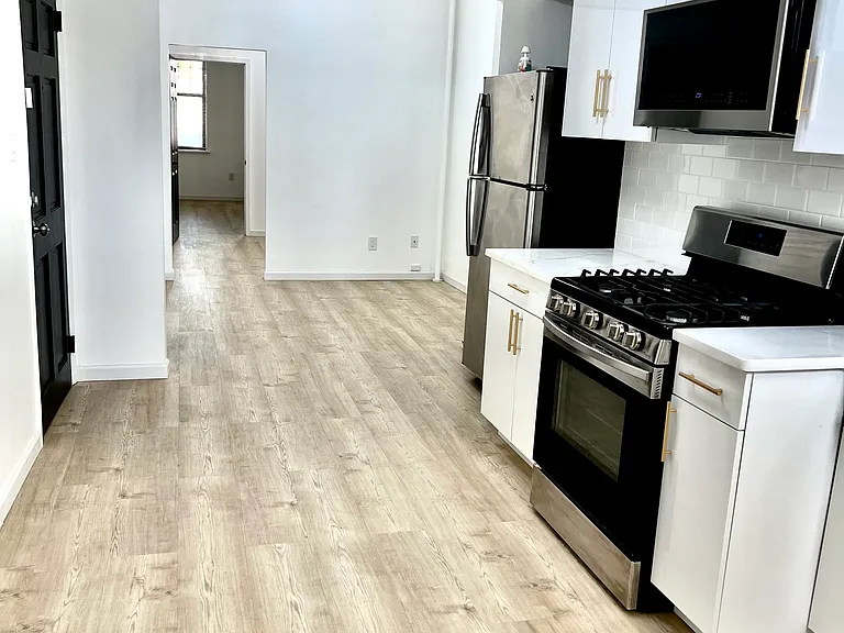 6052 54th Pl #B — Photo 3