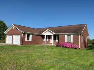 989 Calvary Ridge Rd, Yosemite, KY 42566