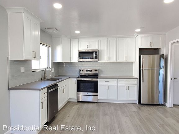 2nd image of 3762 Poinciana Dr #7