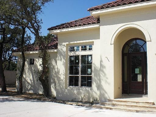 3rd image of 378 Regent Circle