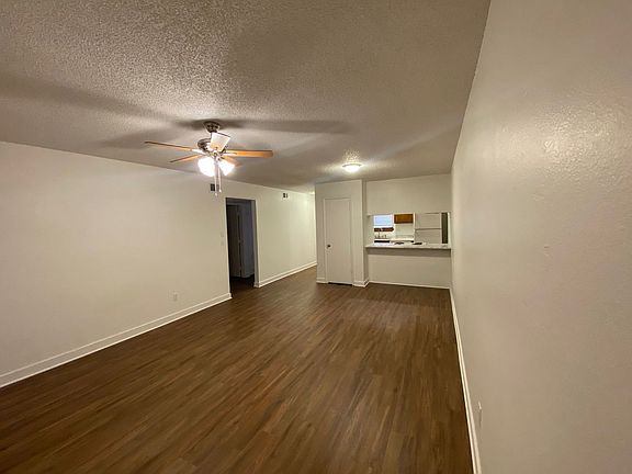 4th image of 2486 Wren Hollow Dr #A