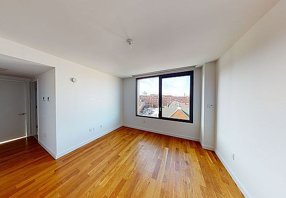5th image of 54 Noll St APT 514