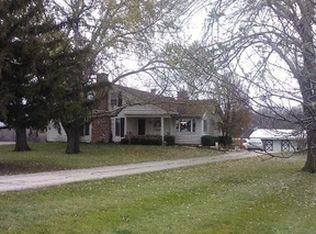 9S351 Clark Rd, Big Rock, IL 60511