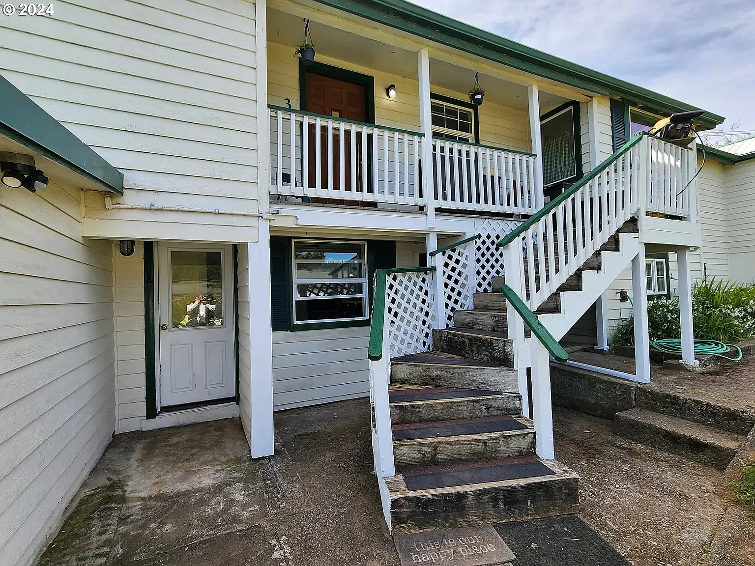 533 Washington St #1 photo 1
