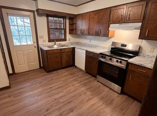2040 Pineview Dr, Spartanburg, SC 29307