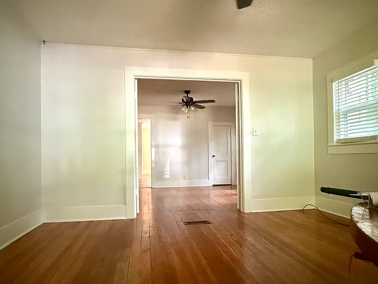 2415 Virginia Blvd NW — Photo 12