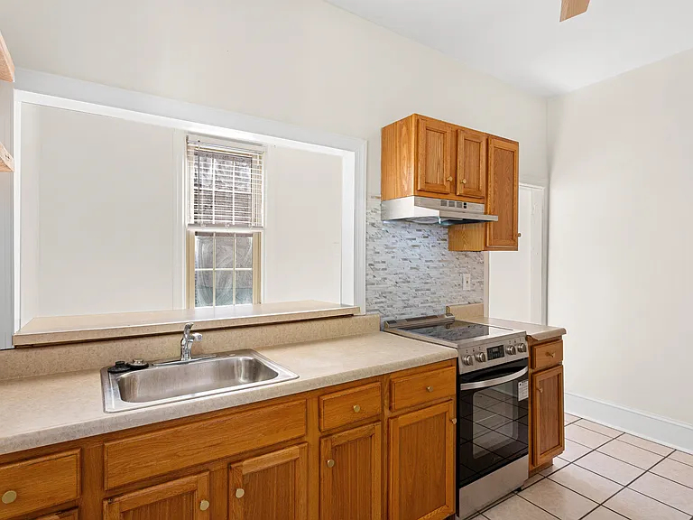 202 E Girard Ave #1 — Photo 11