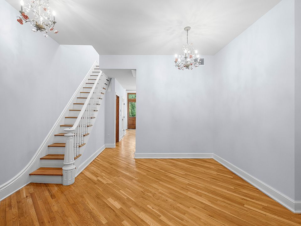 1st image of 486 16th St Floor 2