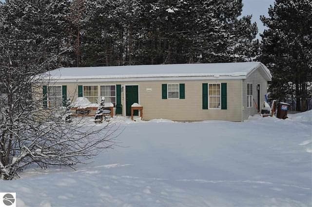 1st image of 4984 N Flamingo Dr