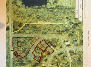 1115 Fischer Rd, Creve Coeur, IL 61610