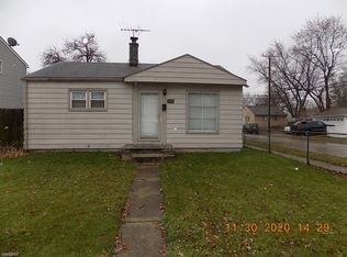 504 E Dallas Ave, Madison Heights, MI 48071