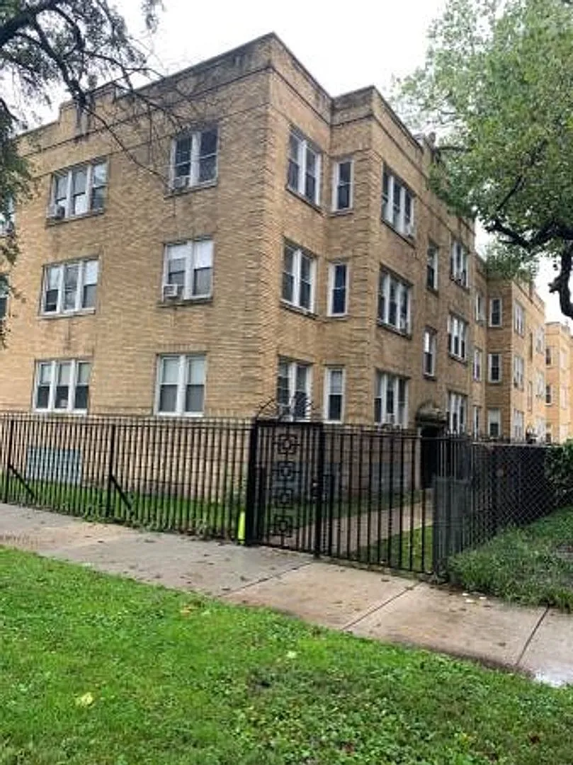 2917-21 W. 24th Blvd — Photo 4