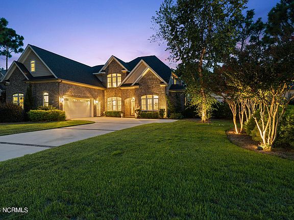 2nd image of 2726 Oak Forest Drive