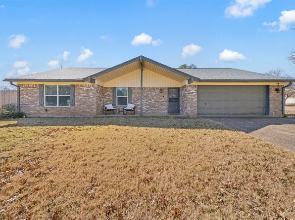 201 Westhill Dr, Hewitt, TX 76643