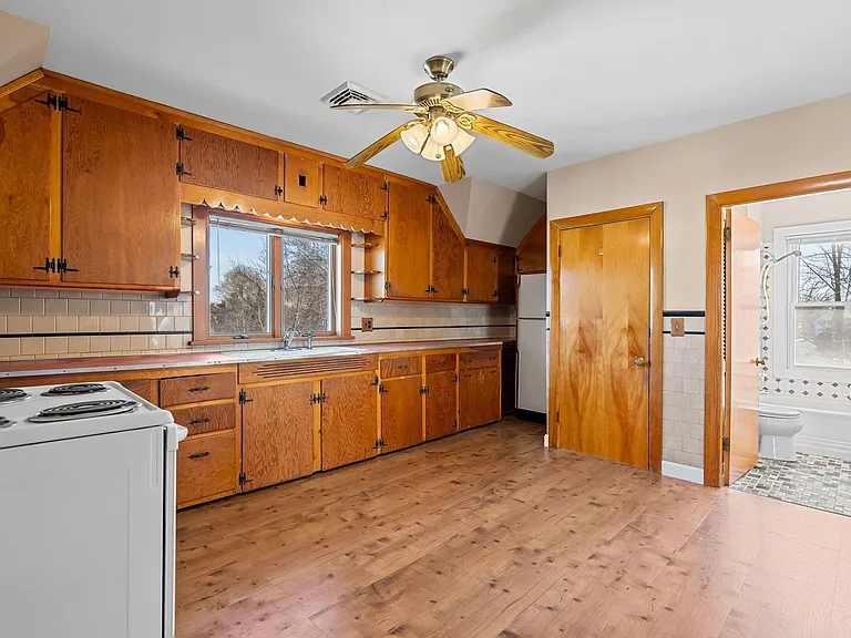 9 Blinns Ct — Photo 6