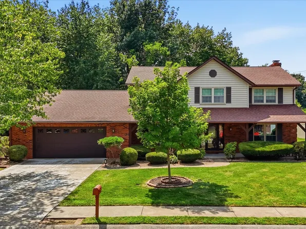 1017 Woodleaf Dr, O'Fallon, IL 62269