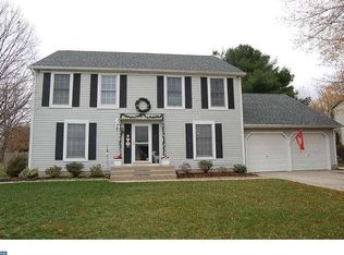 2 Saint Andrews Dr, Clementon, NJ 08021