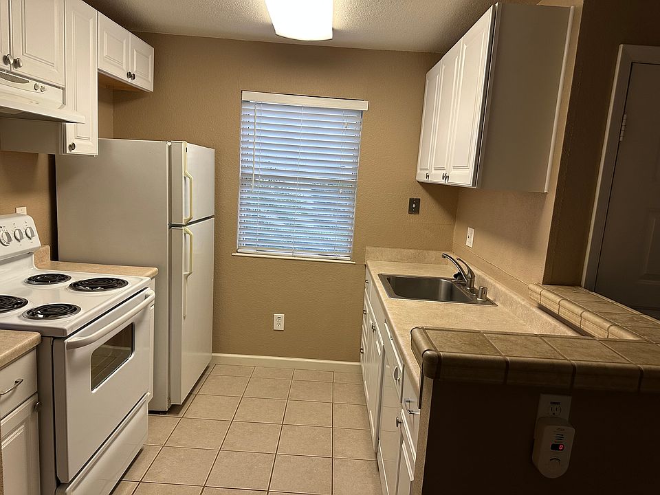1st image of 108 La Contera Ct Unit 115