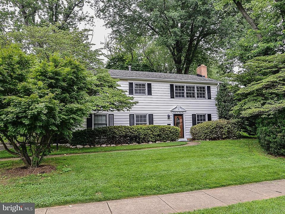 1st image of 9531 Old Creek Dr
