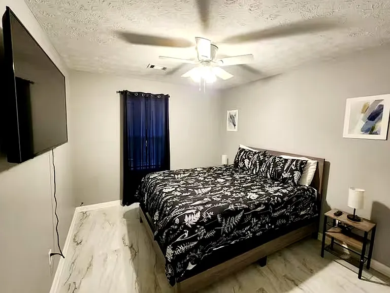 8672 Prather Dr — Photo 15