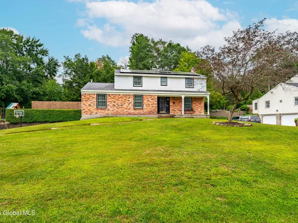 12 Marilyn Drive, Glenville, NY 12302