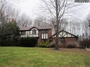 3706 Joyce Ann Dr, Youngstown, OH