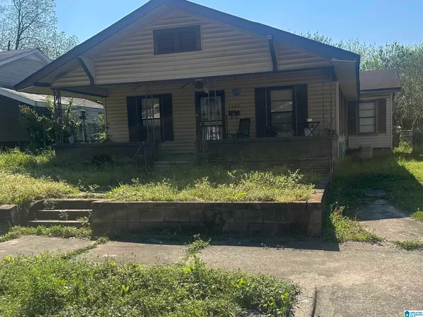 1248 Maple St, Tarrant, AL 35217