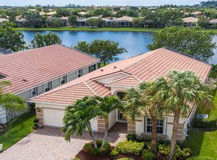 6585 Via Alfieri, Lake Worth, FL 33467
