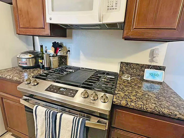 1181 Packers Cir #118 — Photo 8