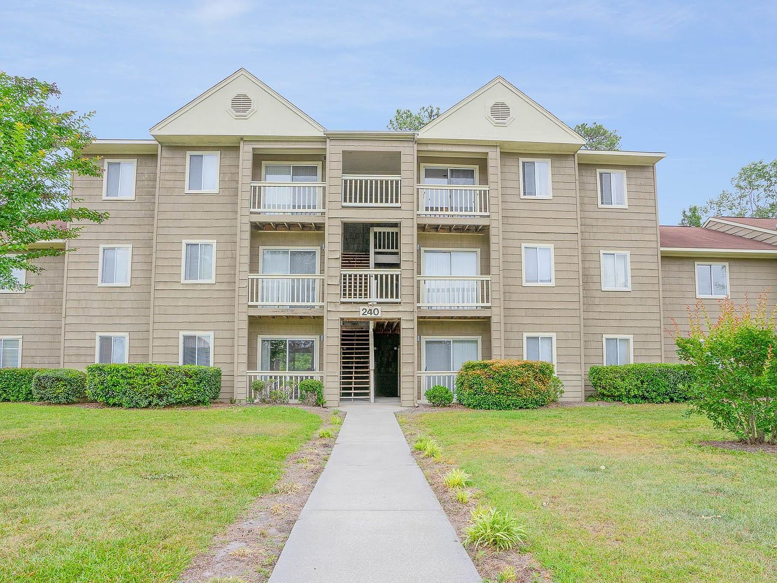 240 Myrtle Greens Dr APT B, Conway, SC 29526 | Zillow