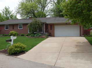 2505 Whitehall Cir, Rockford, IL 61107