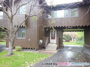 1530 N Timber Rdg NE, Fridley, MN 55432