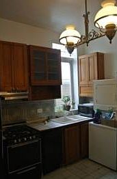 5th image of 1726 W Superior St #2