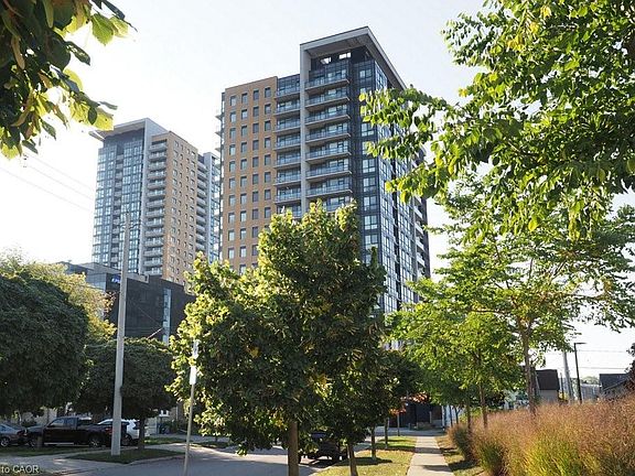 2nd image of 100 Garment St #910