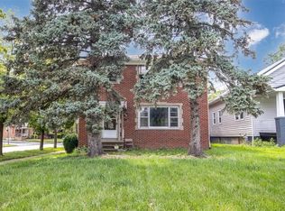 426 E 200th St, Euclid, OH 44119