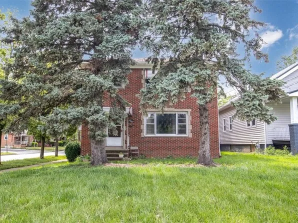 426 E 200th St, Euclid, OH 44119